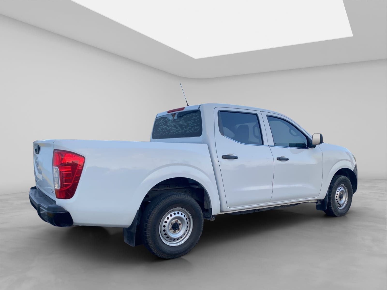 2020 Nissan NP300 2.5 Doble Cabina Se Aa Pack Seg Mt