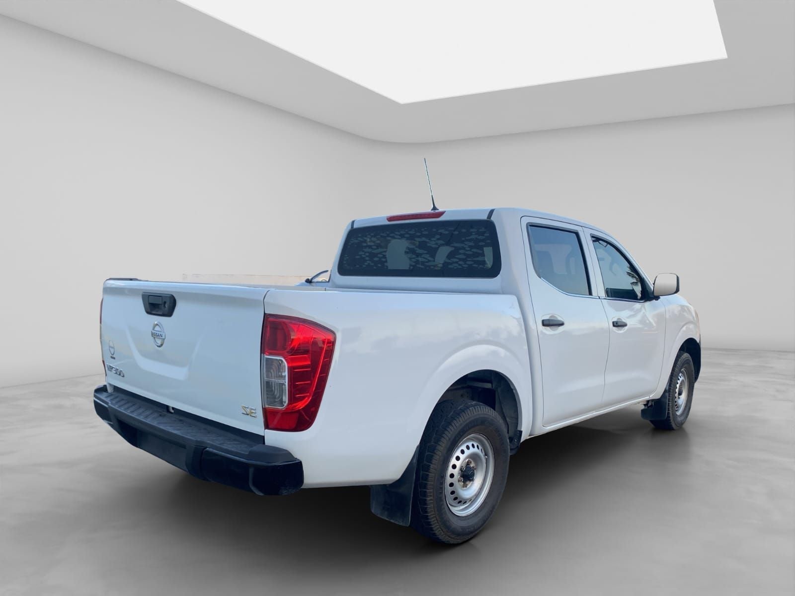 2020 Nissan NP300 2.5 Doble Cabina Se Aa Pack Seg Mt
