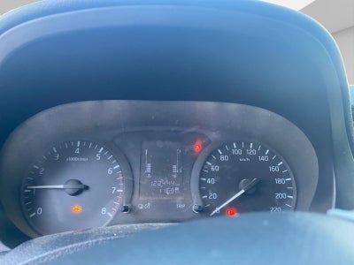 2020 Nissan NP300 2.5 Doble Cabina Se Aa Pack Seg Mt