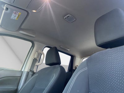 2020 Nissan NP300 2.5 Doble Cabina Se Aa Pack Seg Mt