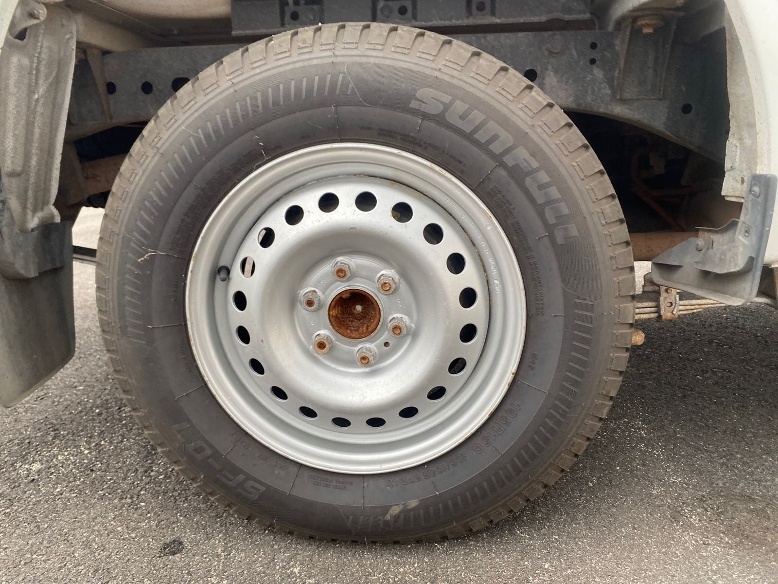 2020 Nissan NP300 2.5 Doble Cabina Se Aa Pack Seg Mt