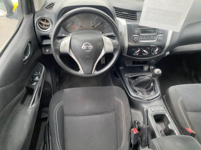 2020 Nissan NP300 2.5 Doble Cabina Se Aa Pack Seg Mt