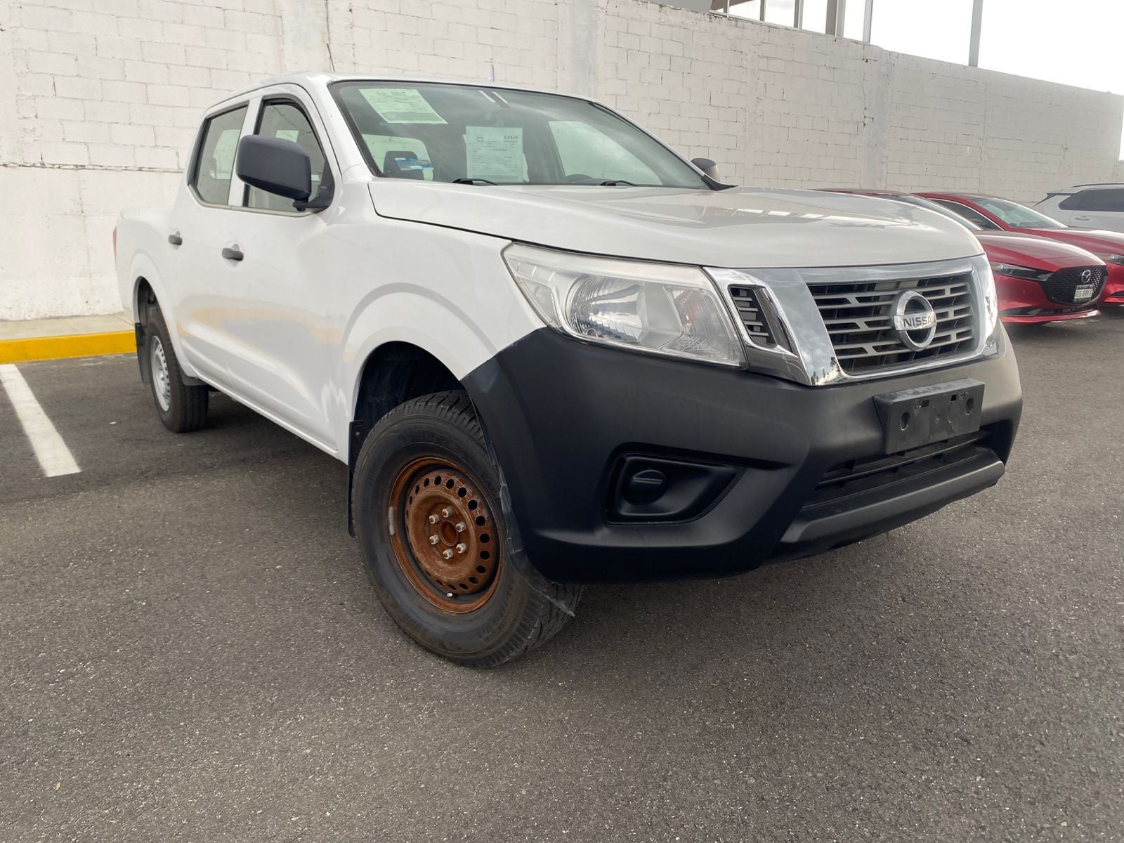 2020 Nissan NP300 2.5 Doble Cabina Se Aa Pack Seg Mt