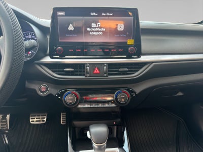 2022 Kia Forte 2.0 GT Line 4p At