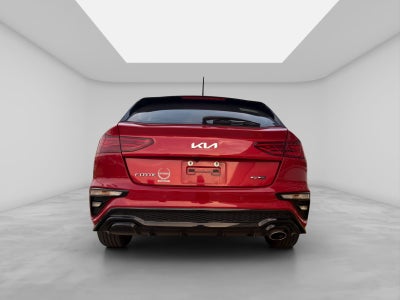 2022 Kia Forte 2.0 GT Line 4p At