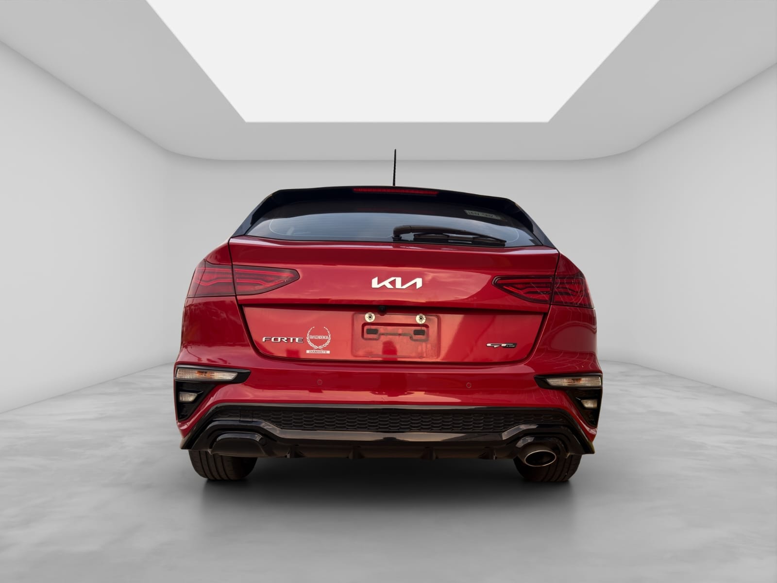 2022 Kia Forte 2.0 GT Line 4p At