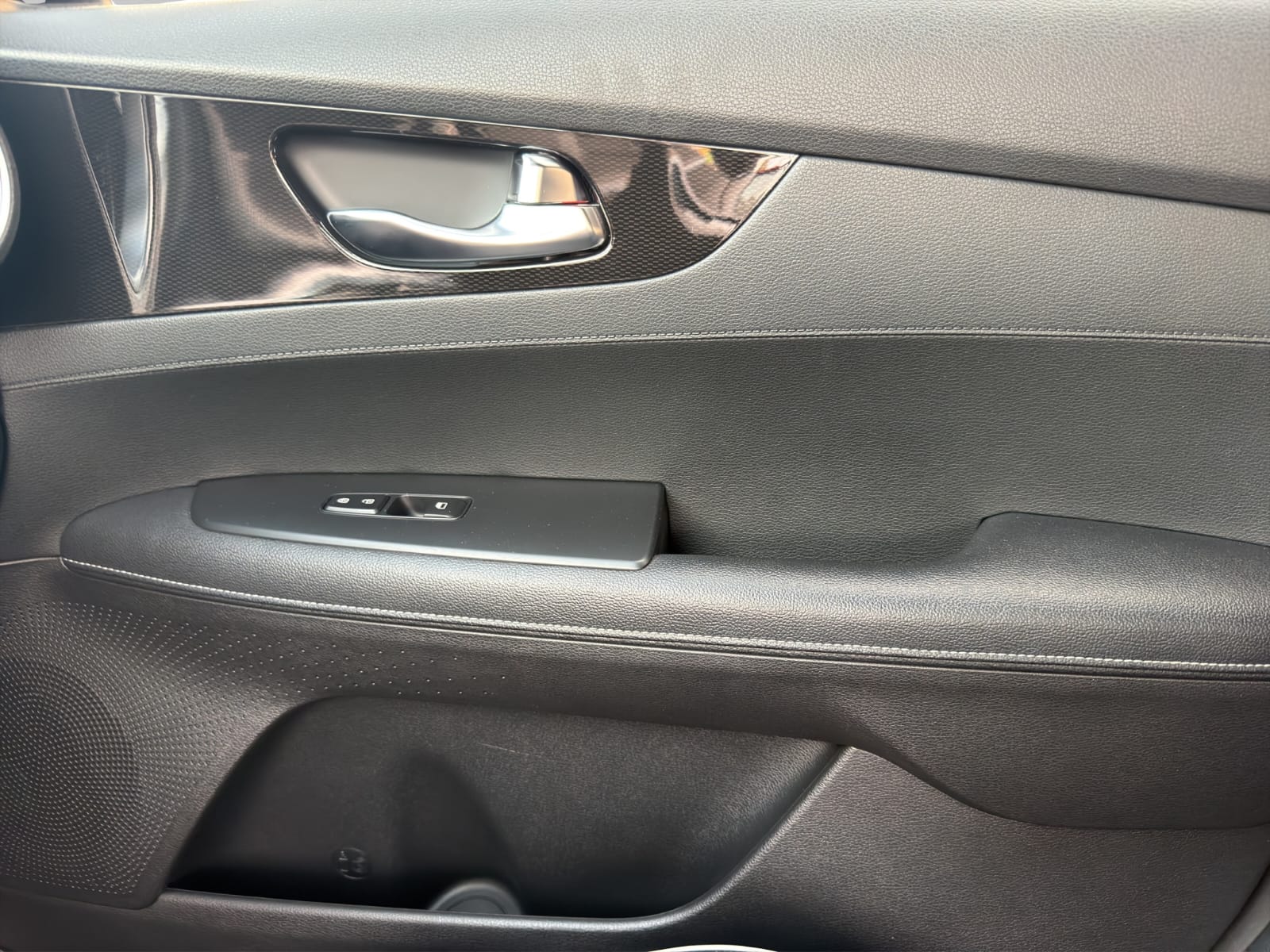 2022 Kia Forte 2.0 GT Line 4p At