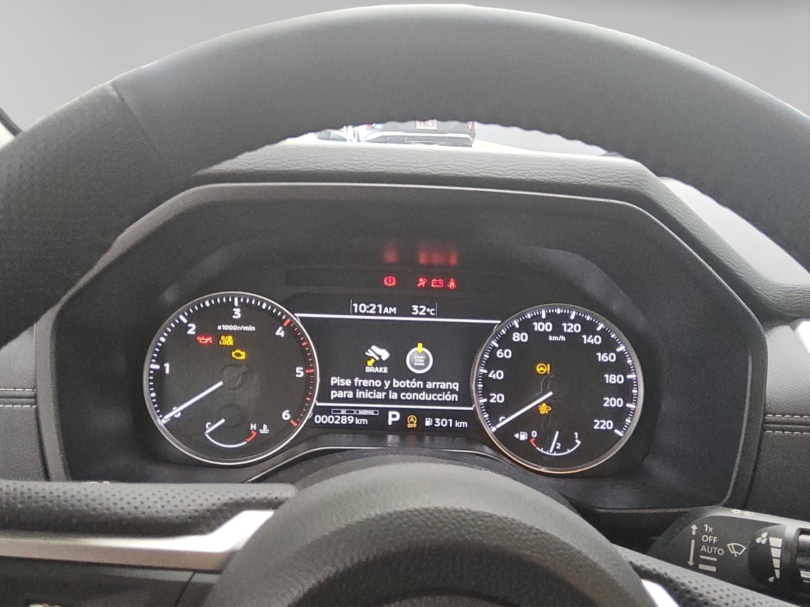 2025 Mitsubishi L200 2.4 Gls Cabina Doble 4x4 Diesel At