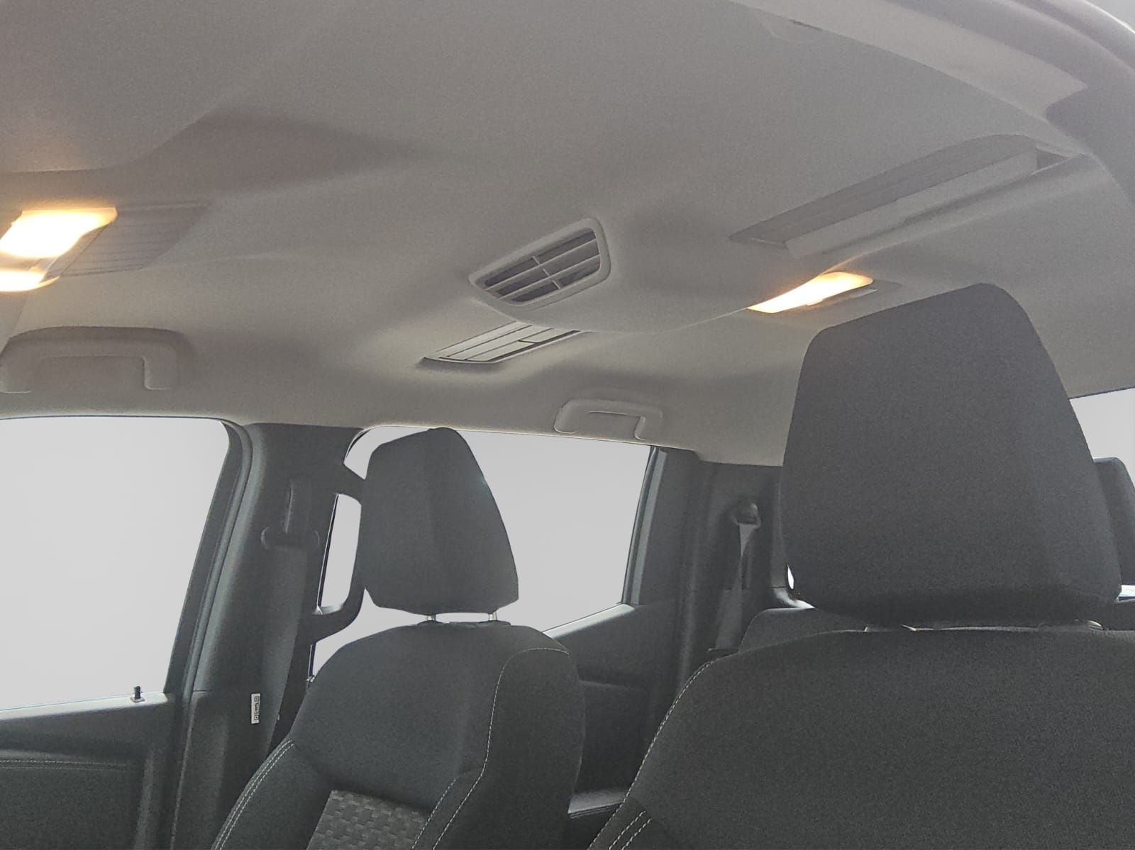 2025 Mitsubishi L200 2.4 Gls Cabina Doble 4x4 Diesel At