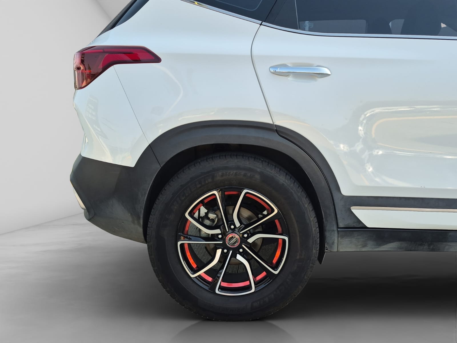 2023 Kia Seltos 1.6 SX At