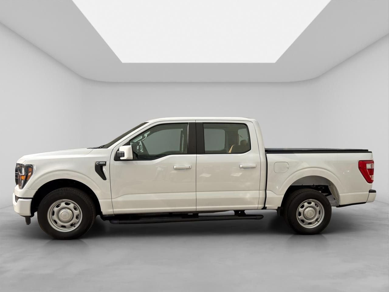2023 Ford F-150 3.3 XL Doble Cabina V6 4x2 At