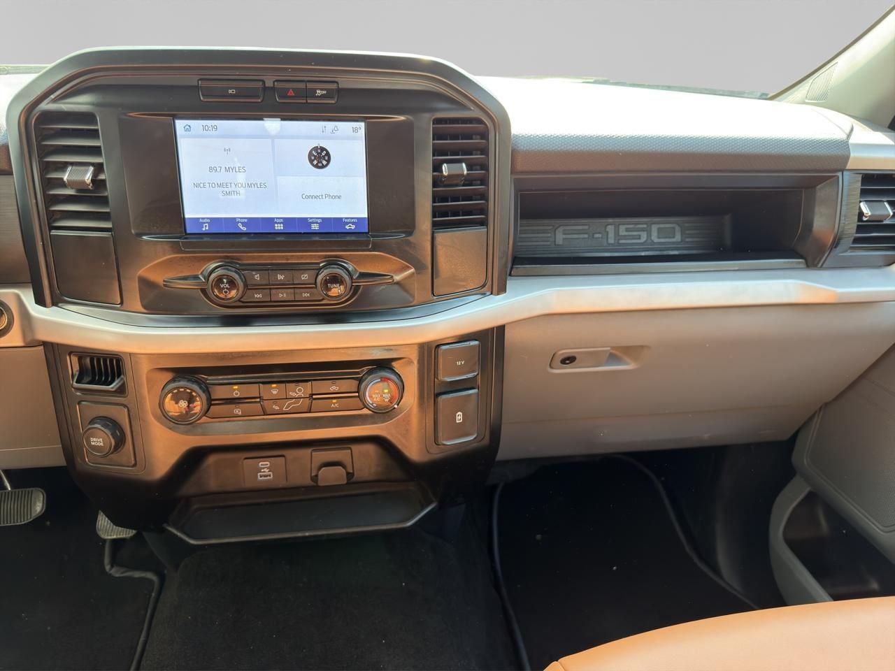 2023 Ford F-150 3.3 XL Doble Cabina V6 4x2 At