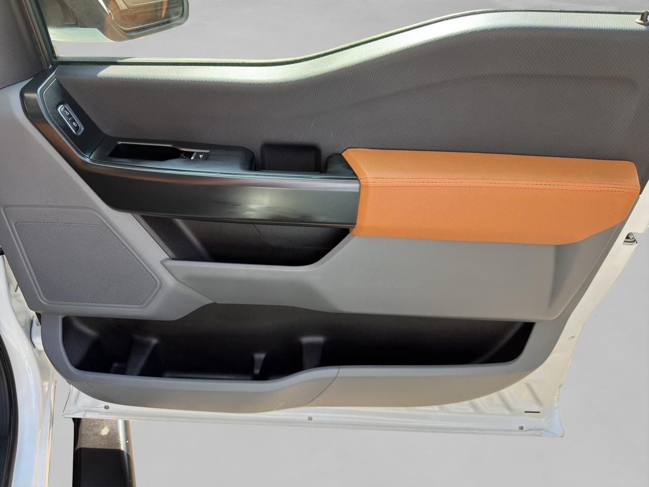 2023 Ford F-150 3.3 XL Doble Cabina V6 4x2 At