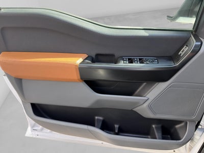 2023 Ford F-150 3.3 XL Doble Cabina V6 4x2 At