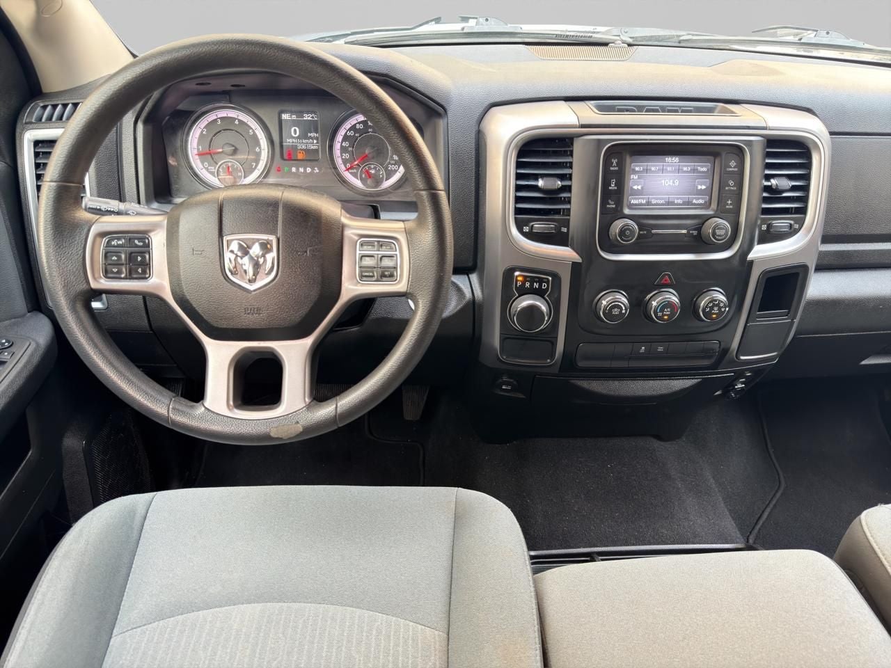 2022 RAM 1500 SLT Trabajo Crew Cab