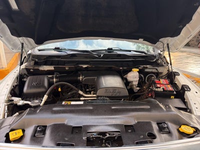 2022 RAM 1500 SLT Trabajo Crew Cab