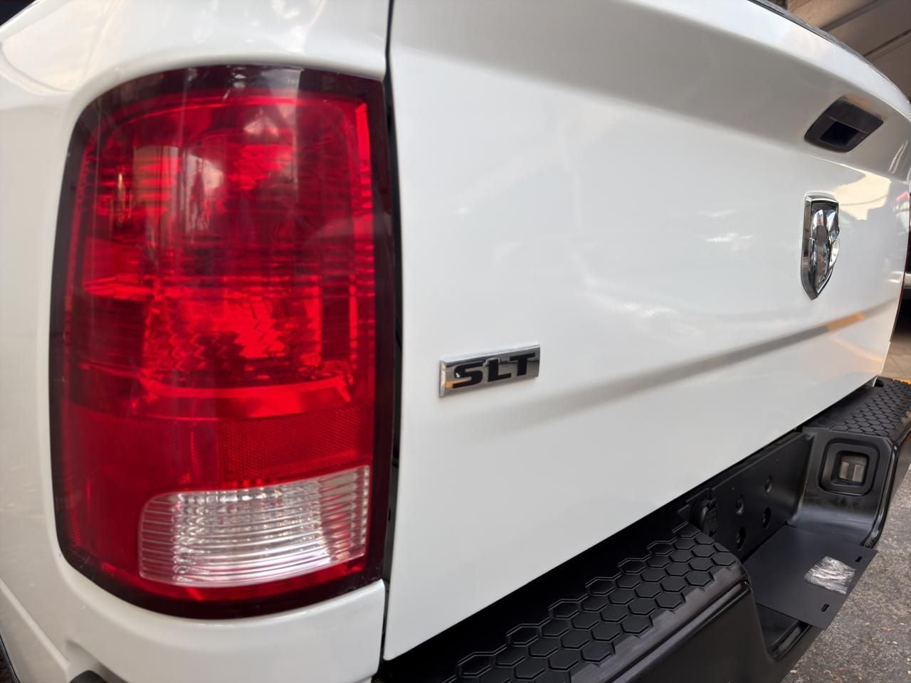 2022 RAM 1500 SLT Trabajo Crew Cab