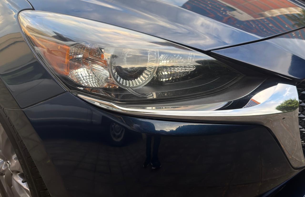 2021 Mazda Mazda 2 1.5 Touring 4p At