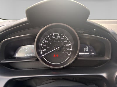 2021 Mazda Mazda 2 1.5 Touring 4p At