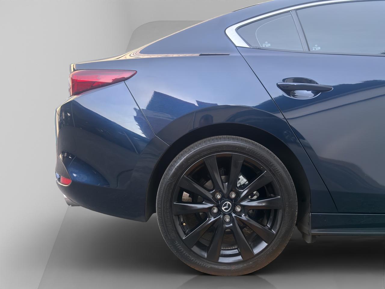 2025 Mazda Mazda 3 2.5 Signature Hb At