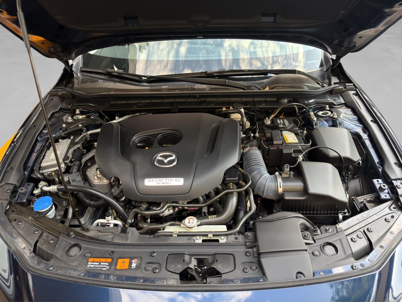 2025 Mazda Mazda 3 2.5 Signature Hb At