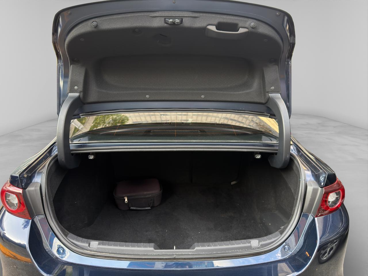 2025 Mazda Mazda 3 2.5 Signature Hb At