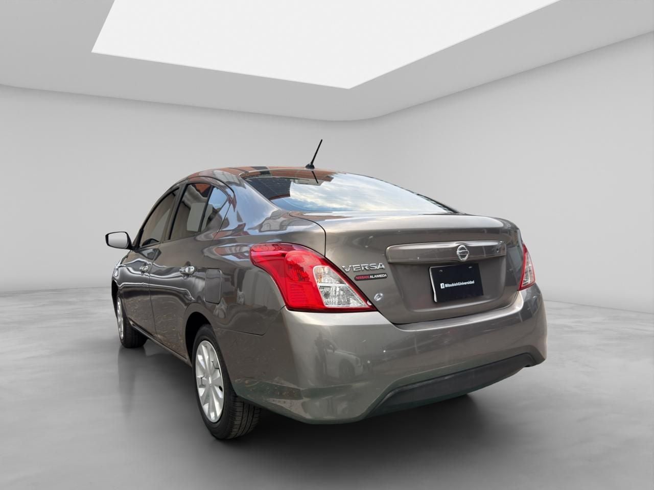 2017 Nissan Versa 1.6 Sense At