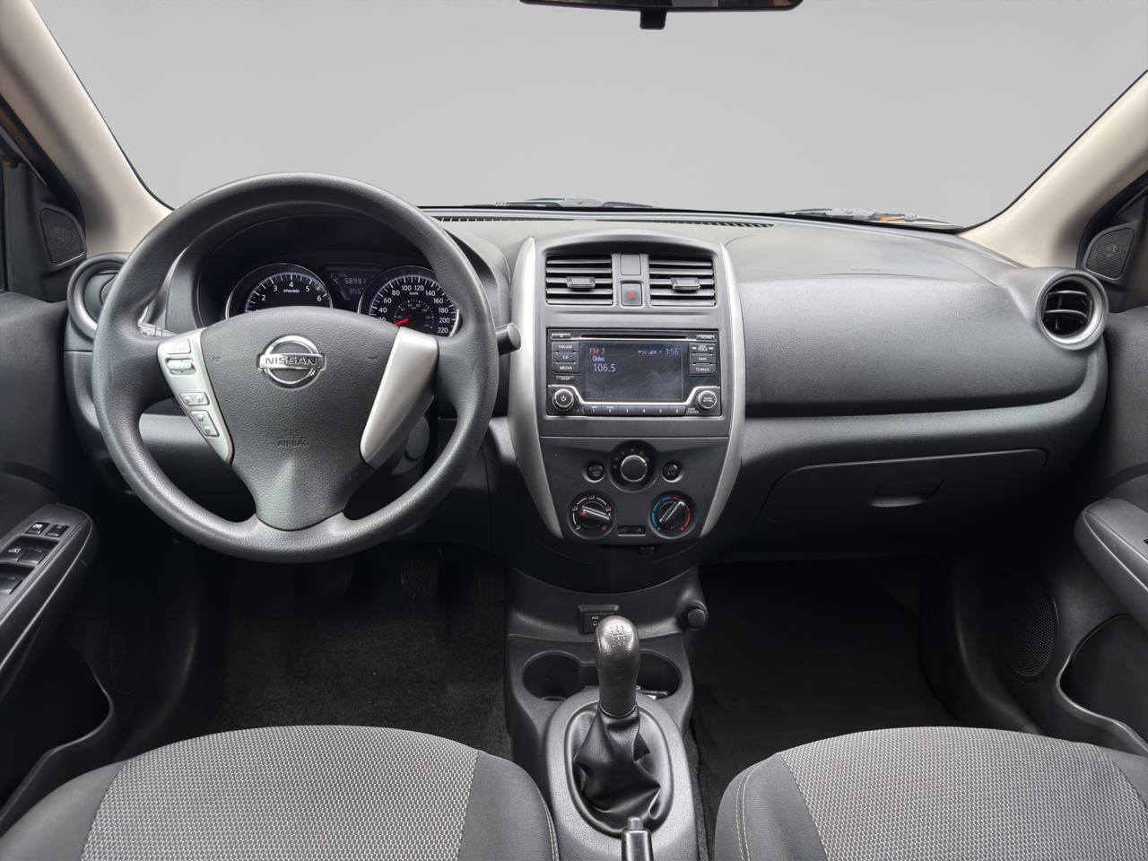 2019 Nissan Versa 1.6 Advance Mt