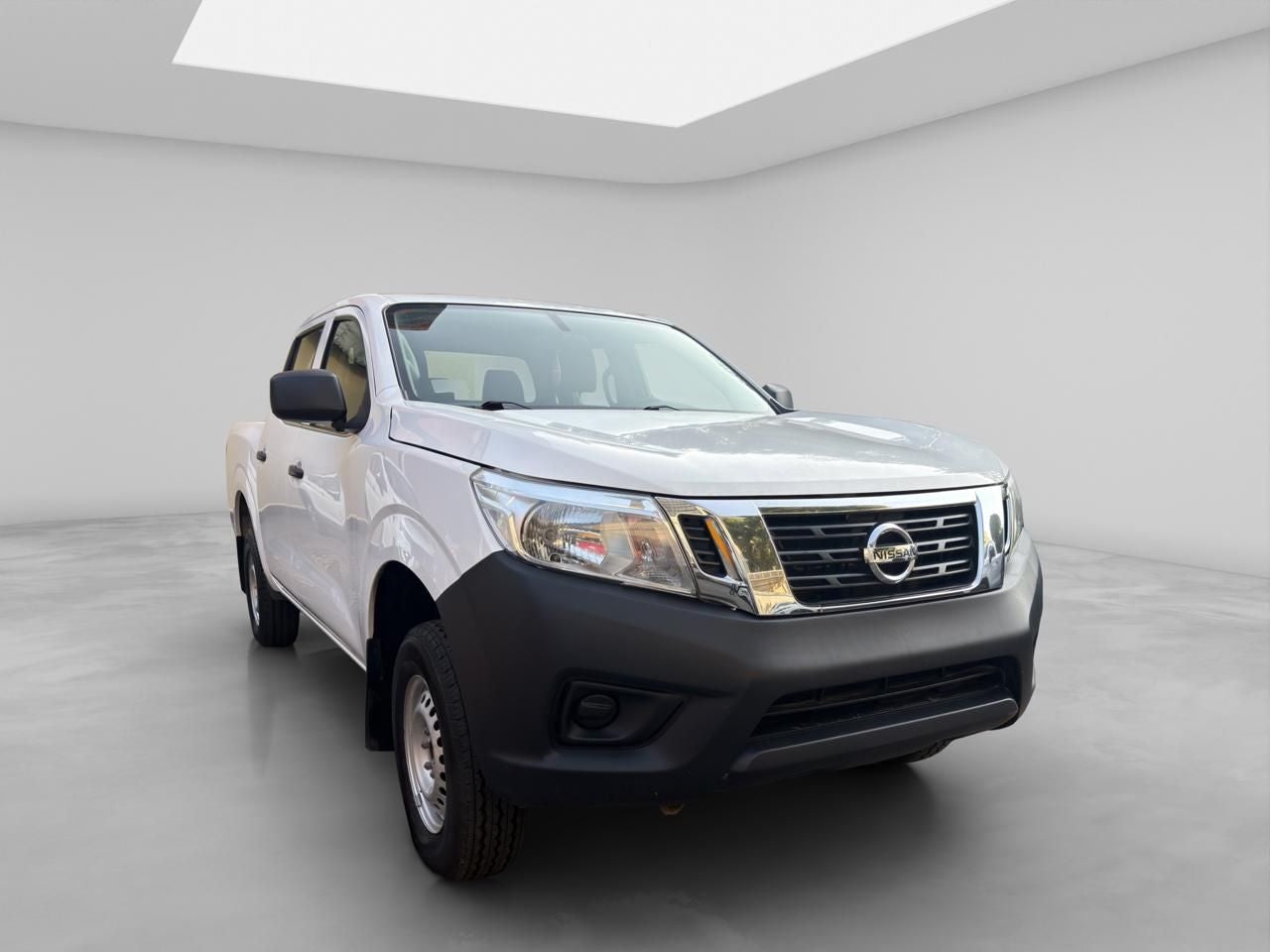 2020 Nissan NP300 Doble Cabina 2.5 SE Paq Seguridad Mt
