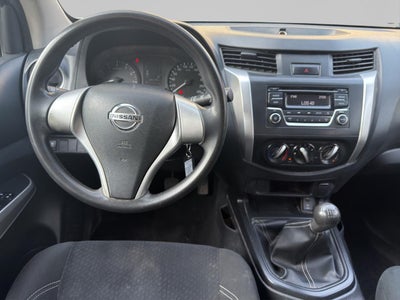 2020 Nissan NP300 Doble Cabina 2.5 SE Paq Seguridad Mt