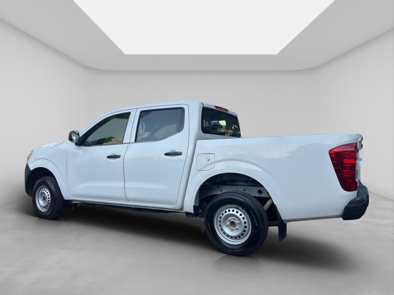 2020 Nissan NP300 Doble Cabina 2.5 SE Paq Seguridad Mt