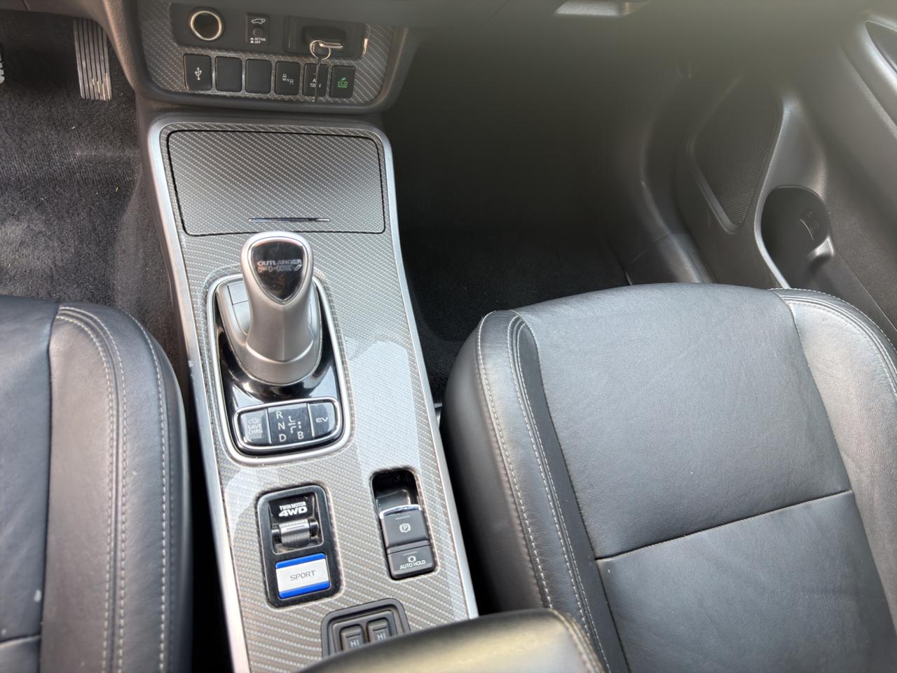 2021 Mitsubishi Outlander 2.4 Limited Cvt