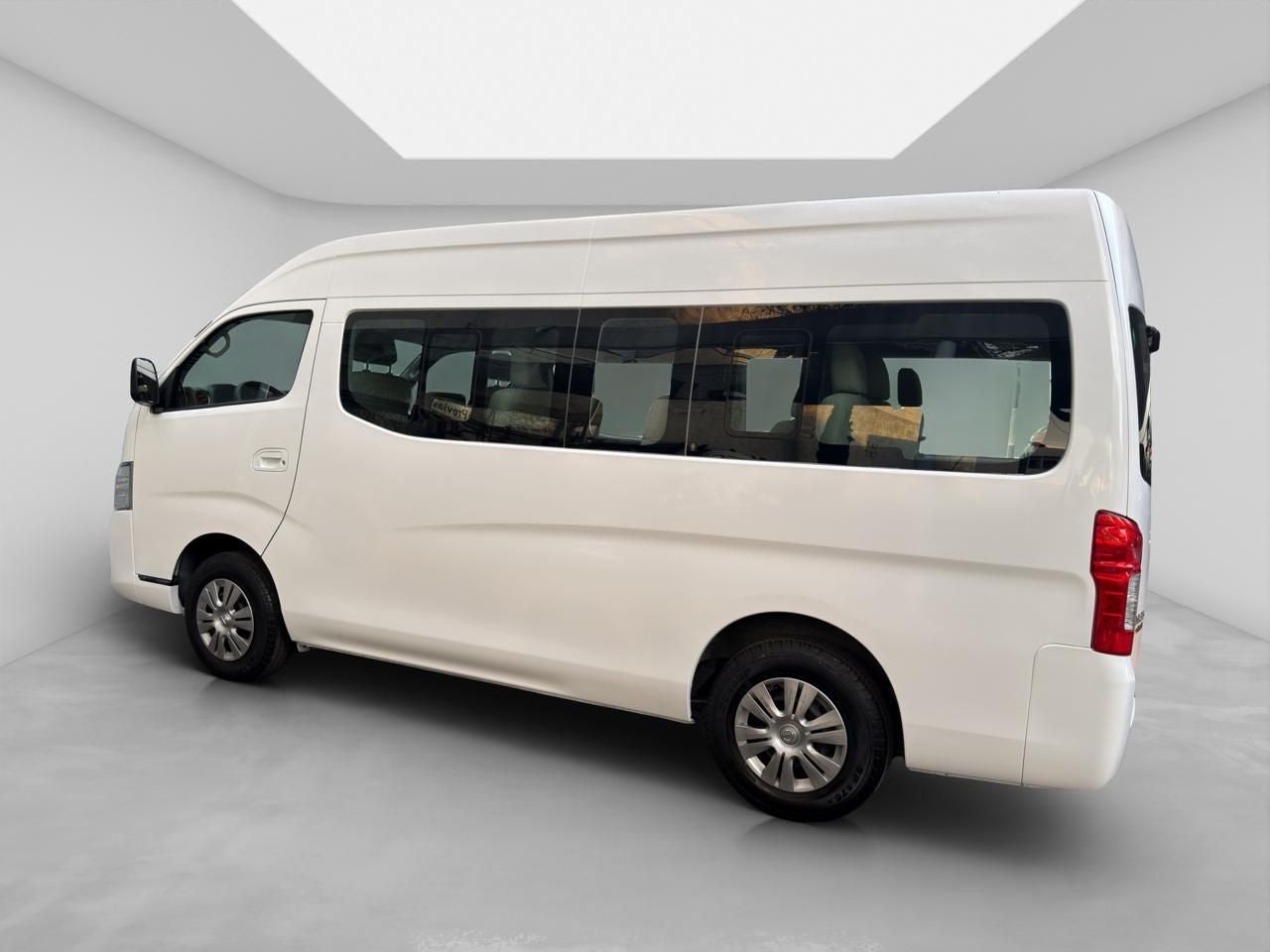 2023 Nissan Urvan 2.5 14 Pasajeros Amplia AA Mt