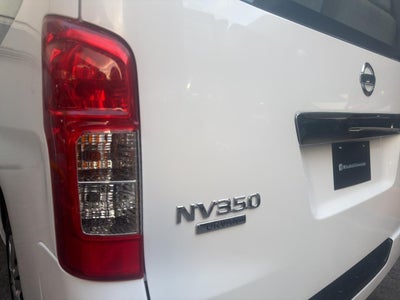 2023 Nissan Urvan 2.5 14 Pasajeros Amplia AA Mt