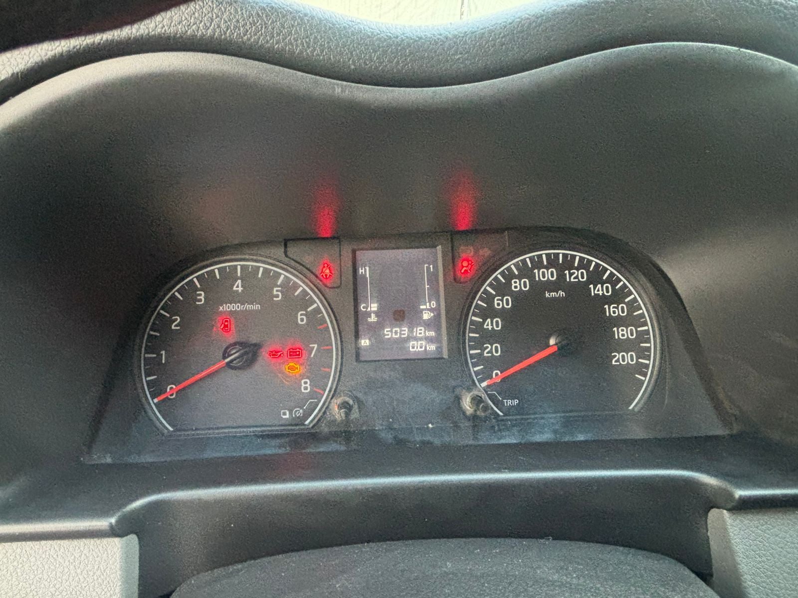 2022 Nissan Urvan 2.5 Panel Ventanas Amplia Paquete Seguridad Mt