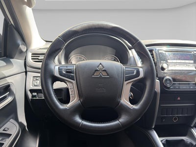 2023 Mitsubishi L200 2.4 Glx Cabina Doble 4x2 Mt