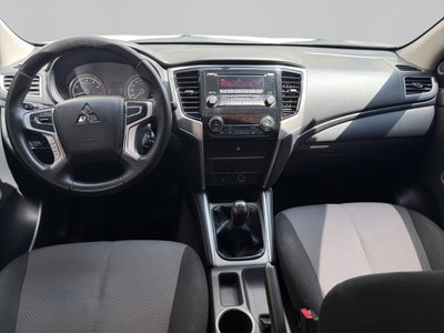 2023 Mitsubishi L200 2.4 Glx Cabina Doble 4x2 Mt