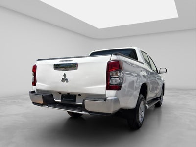 2022 Mitsubishi L200 2.4 GLX 4x2 Mt