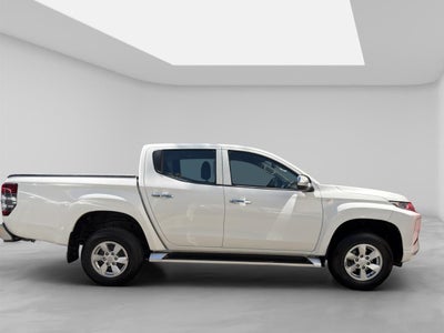 2022 Mitsubishi L200 2.4 GLX 4x2 Mt