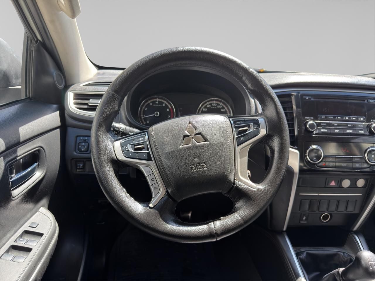 2022 Mitsubishi L200 2.4 GLX 4x2 Mt
