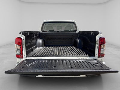 2022 Mitsubishi L200 2.4 GLX 4x2 Mt