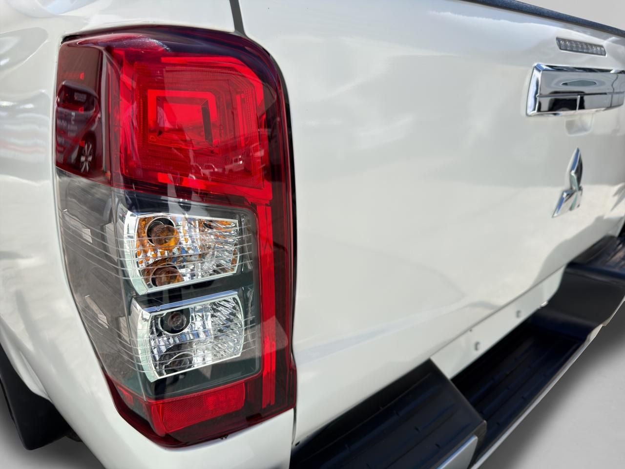 2022 Mitsubishi L200 2.4 GLX 4x2 Mt