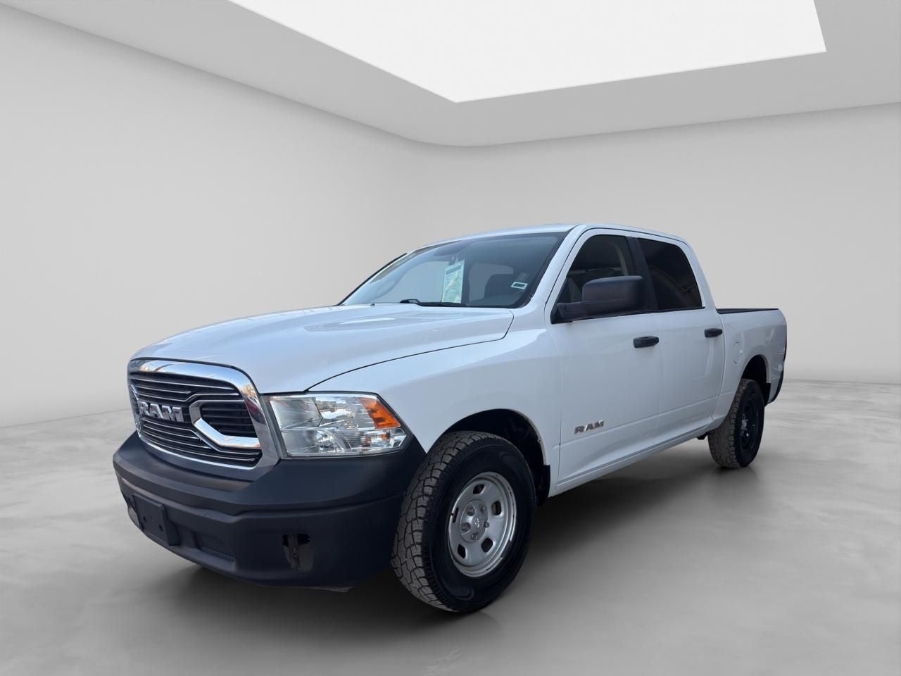 2020 RAM 1500 3.3 V6 XL Crew Cab 4x4 At