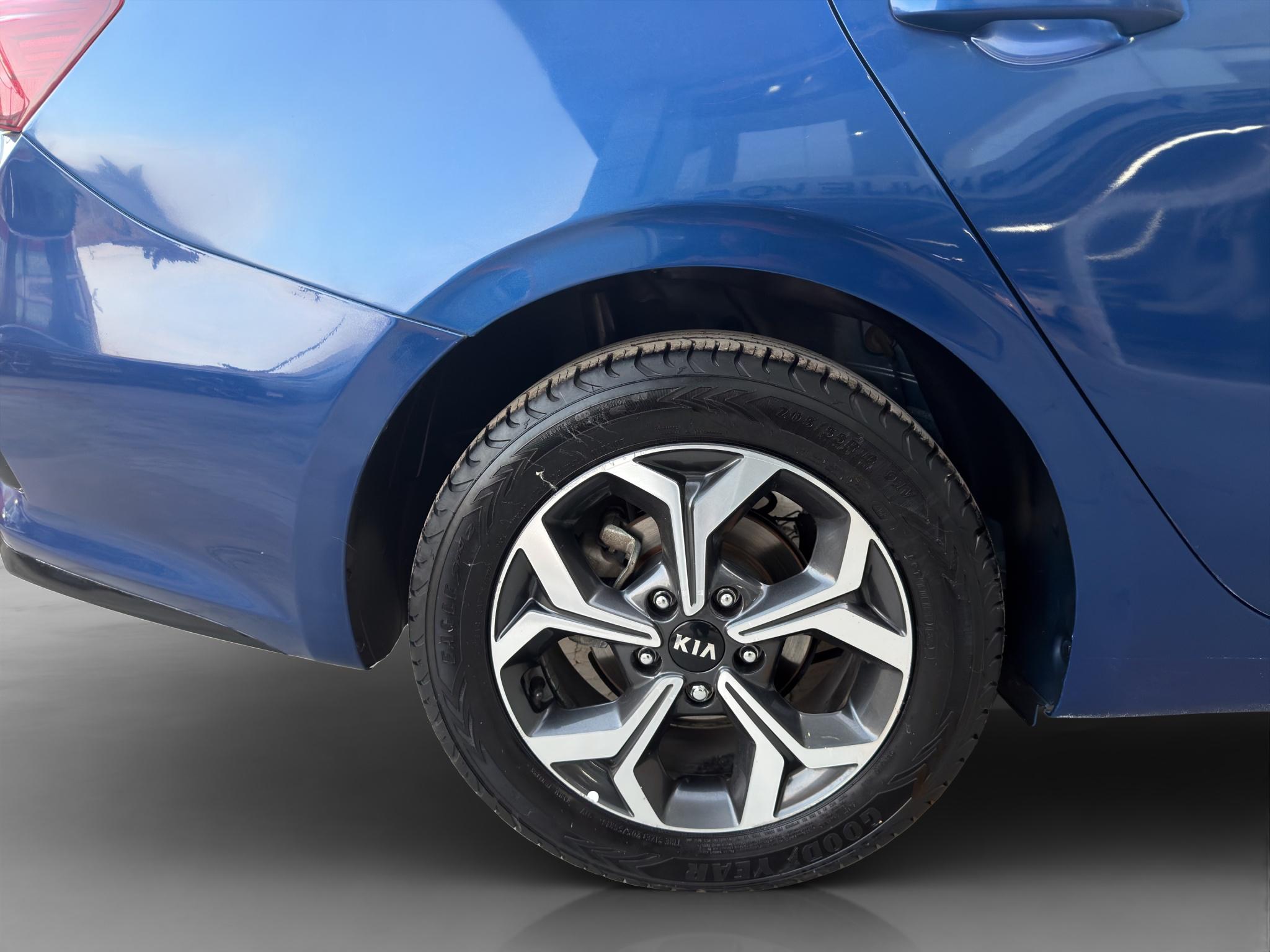 2021 Kia Forte 2.0 LX 4 p At