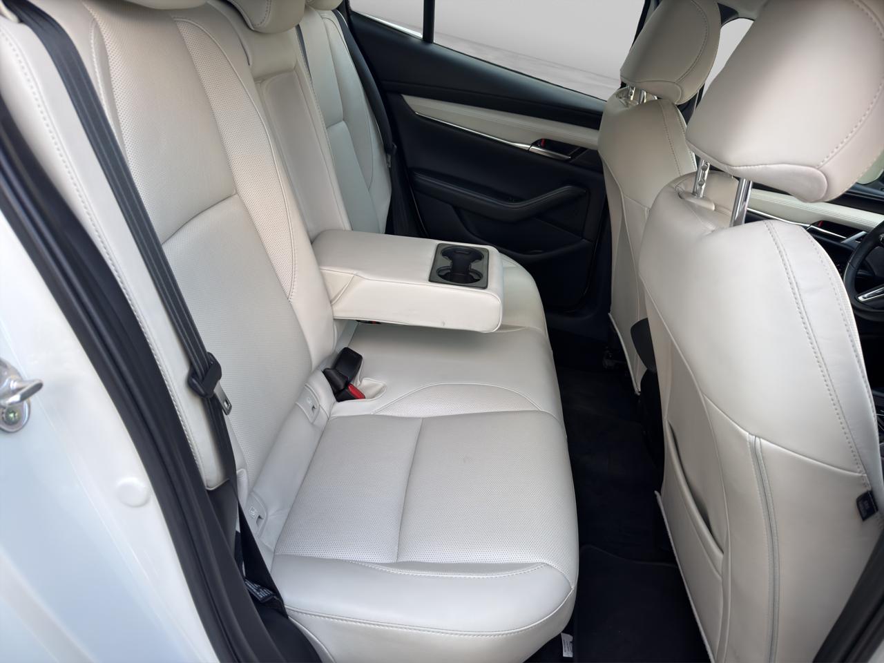 2025 Mazda Mazda 3 2.5 Signature Sedan At