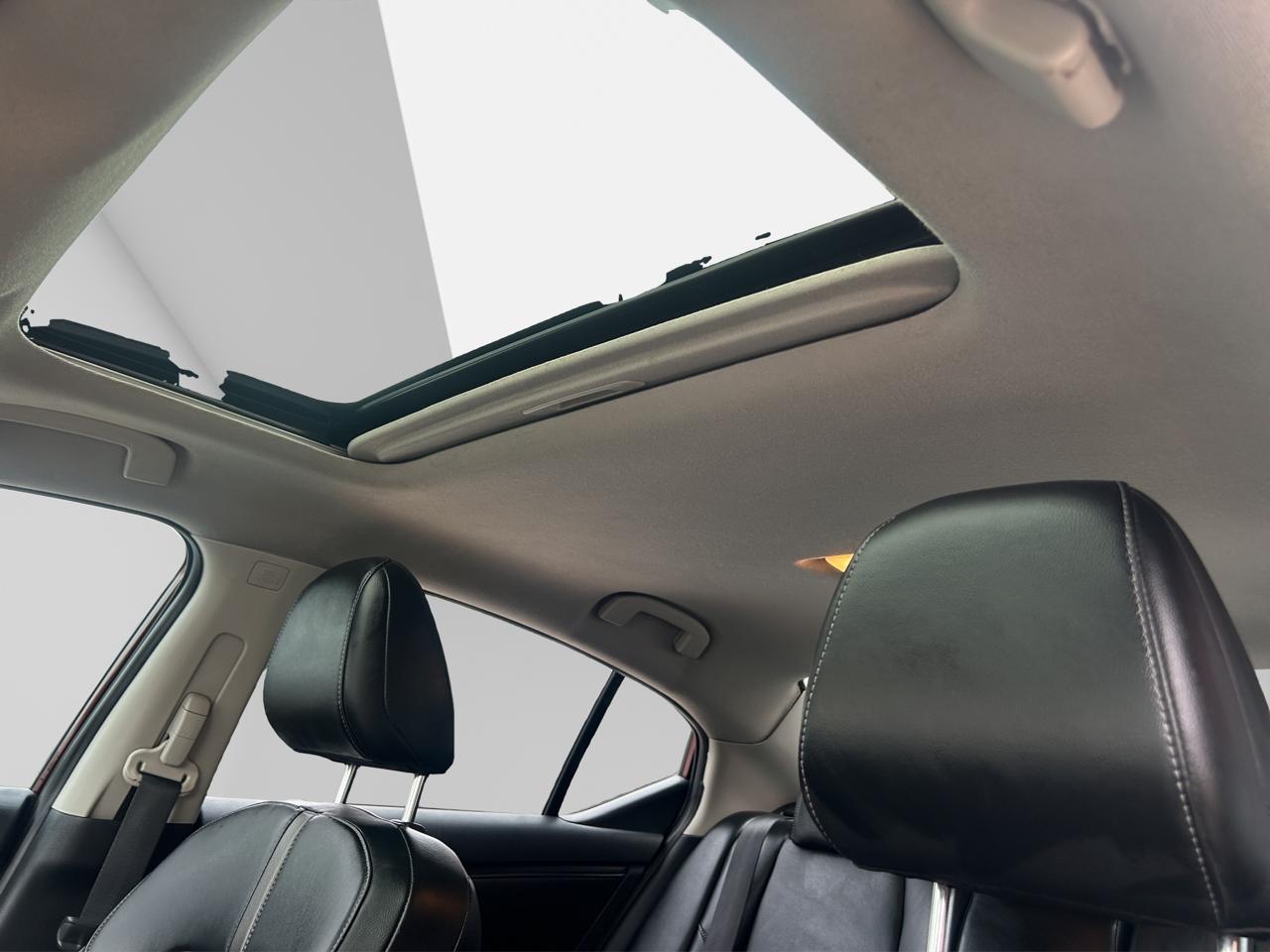 2023 Nissan Sentra 2.0 SR Platinum At