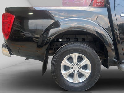 2019 Nissan NP300 Frontier 2.5 LE Ac Doble Cabina Mt