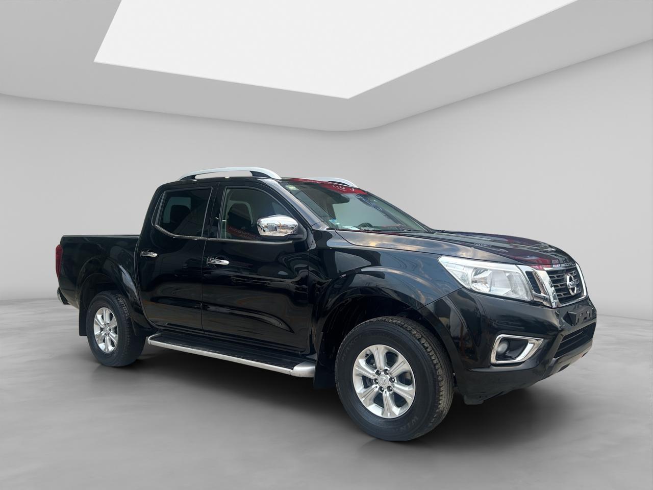 2019 Nissan NP300 Frontier 2.5 LE Ac Doble Cabina Mt