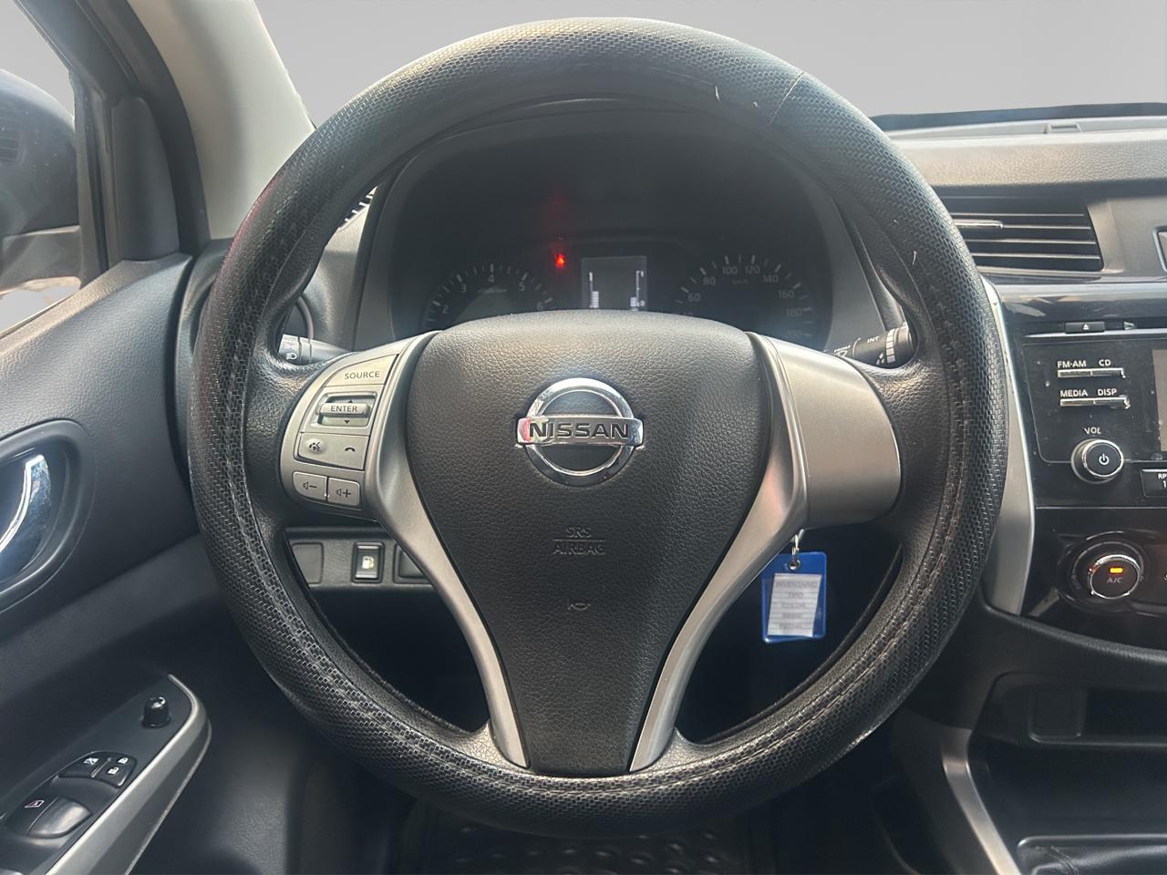 2019 Nissan NP300 Frontier 2.5 LE Ac Doble Cabina Mt