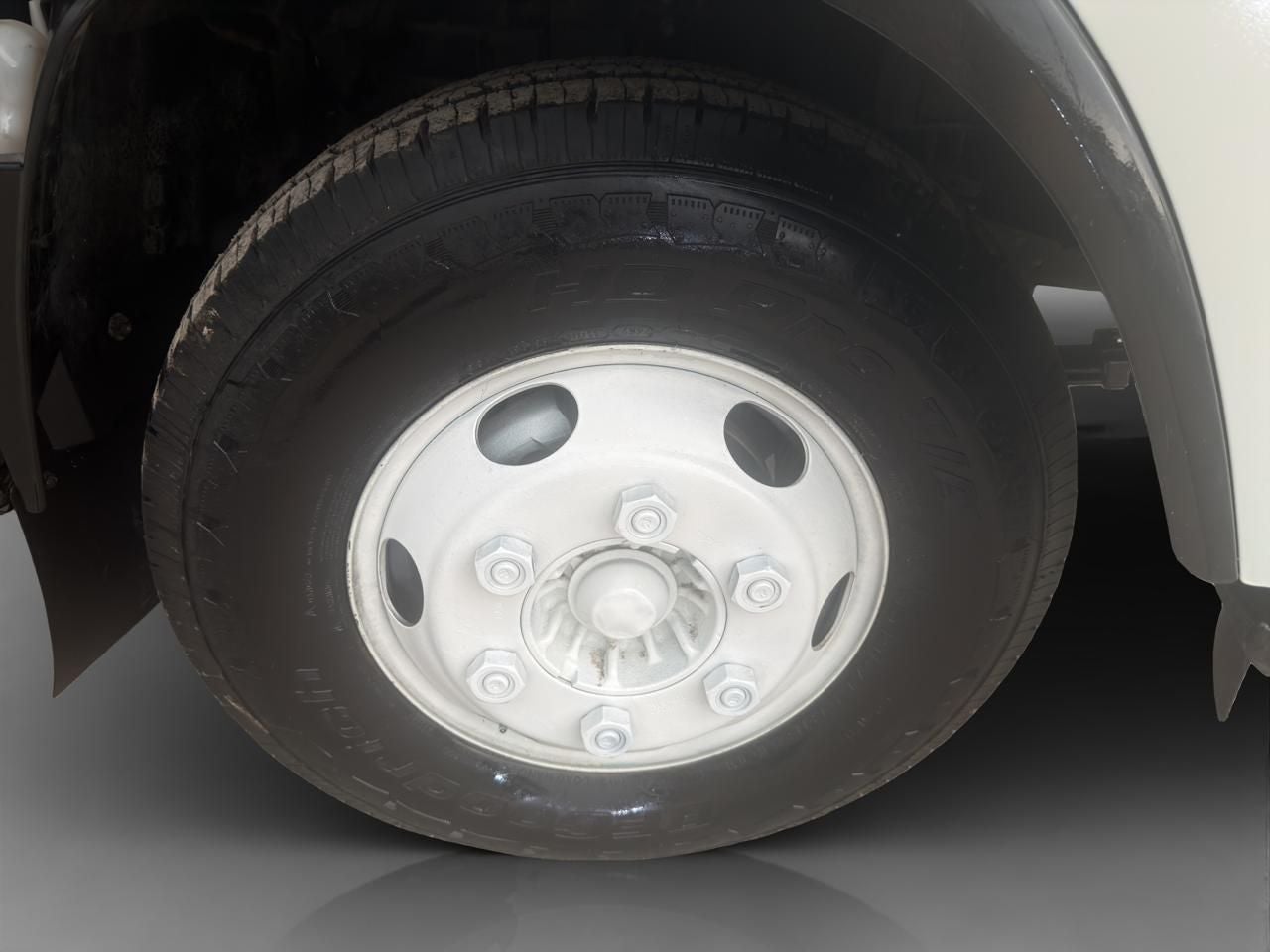 2023 Isuzu Elf 400 H Larga 3.36m Mt